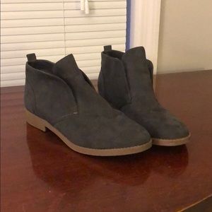 Brand new! Gray boots by indigo